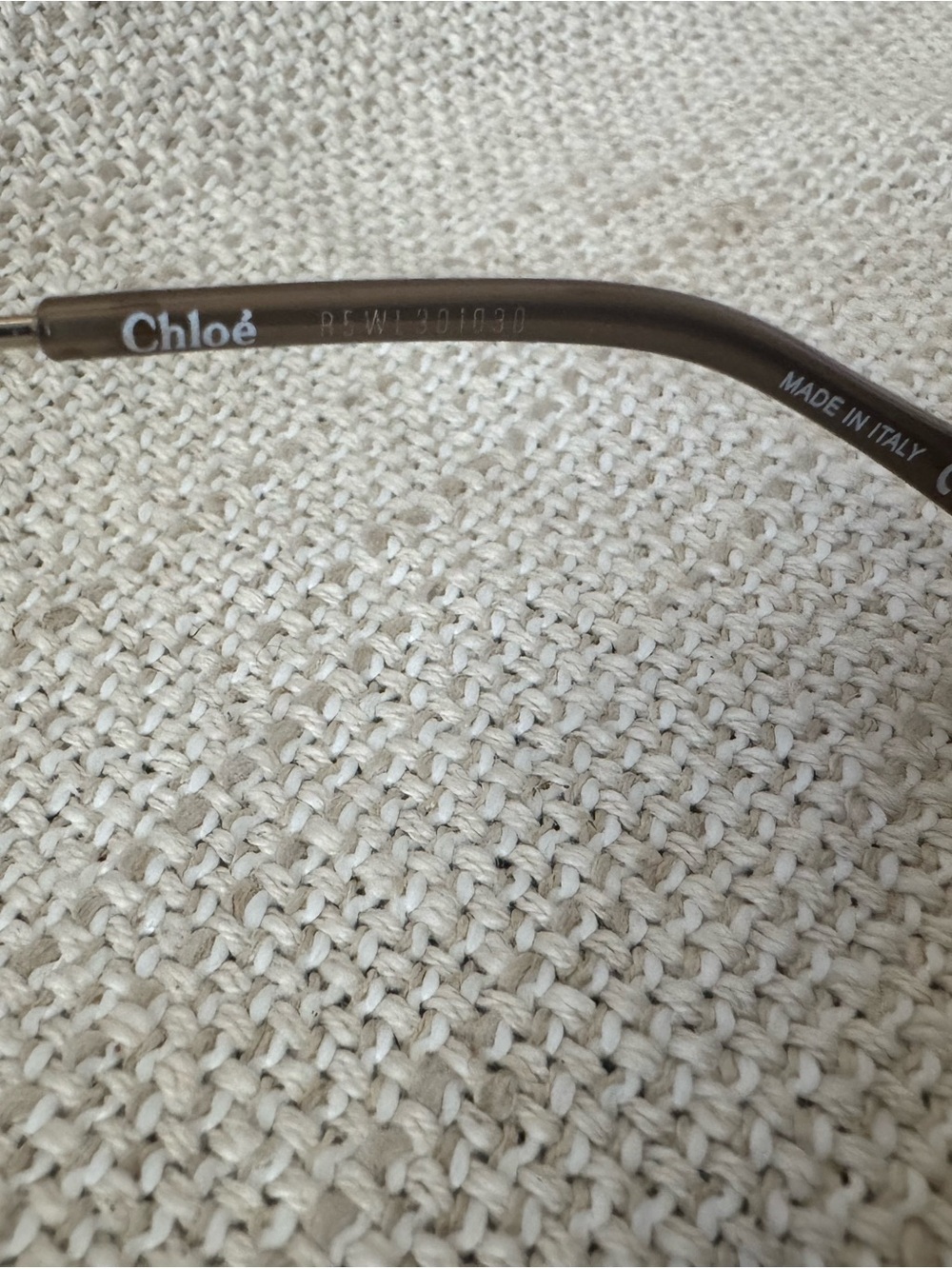 Chloé Sunglasses with Gradient Lenses - Picture 6 of 8